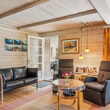 Awesome In With 3 Bedrooms, Sauna And Wifi Сasa de vacaciones Ørsted