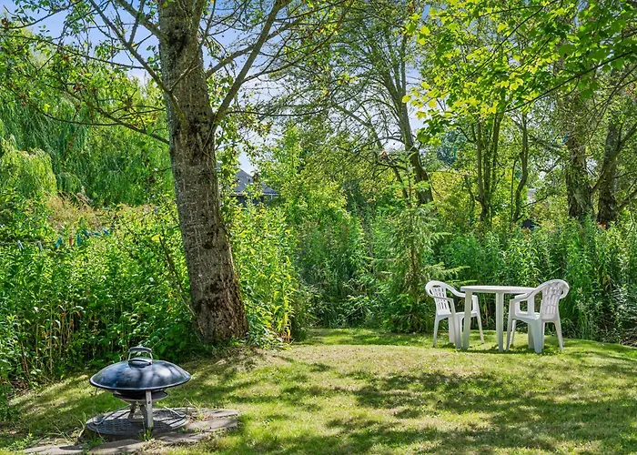 Awesome In With 3 Bedrooms, Sauna And Wifi *