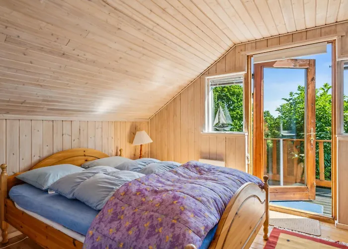 Ferienhaus Awesome In With 3 Bedrooms, Sauna And Wifi