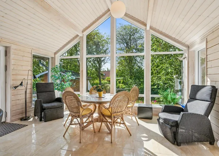 Awesome In With 3 Bedrooms, Sauna And Wifi