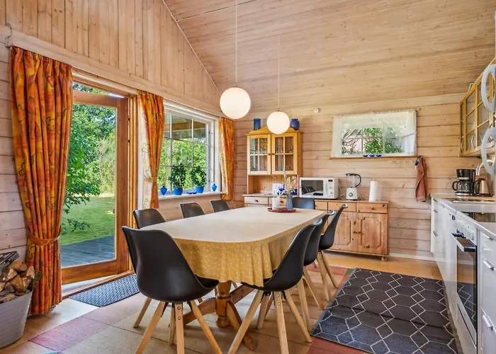 Awesome In With 3 Bedrooms, Sauna And Wifi